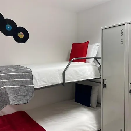 5 Senses Albergue