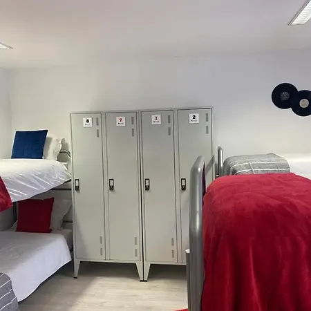 5 Senses Hostel