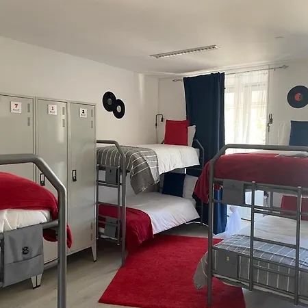 5 Senses Hostel Setúbal